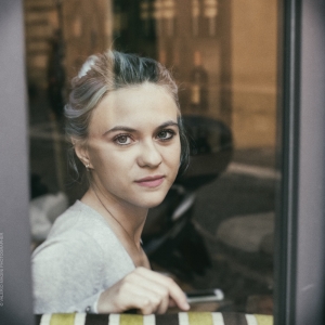 Metropolitan Girl